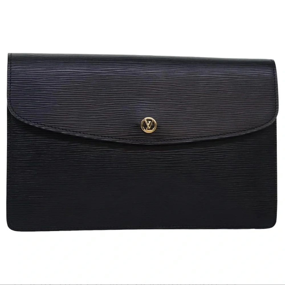 💎AUTHENTIC 💎Louis Vuitton Vintage Epi Montaigne 27 clutch w/insert & chain - Picture 1 of 14